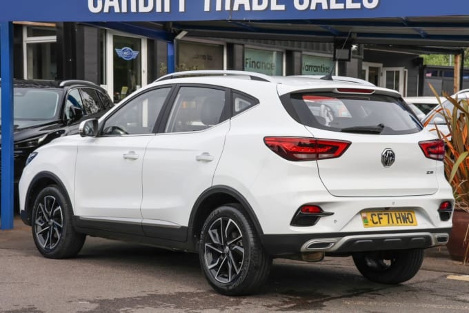 2025 Mg Mg Zs