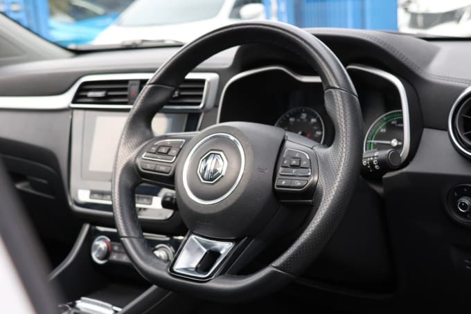 2025 Mg Mg Zs
