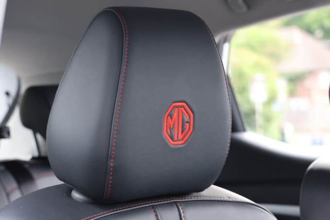 2025 Mg Mg Zs