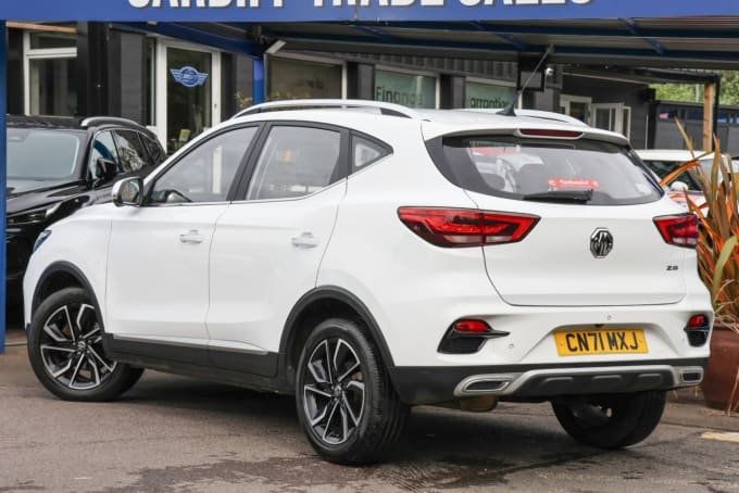 2025 Mg Mg Zs