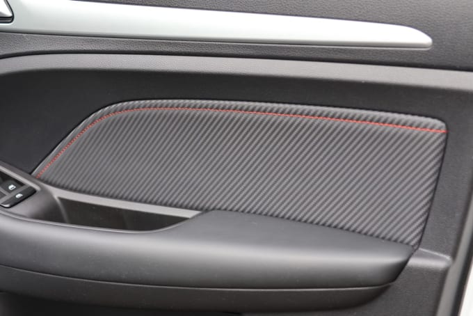 2025 Mg Mg Zs