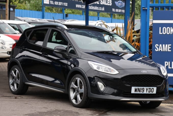 2025 Ford Fiesta