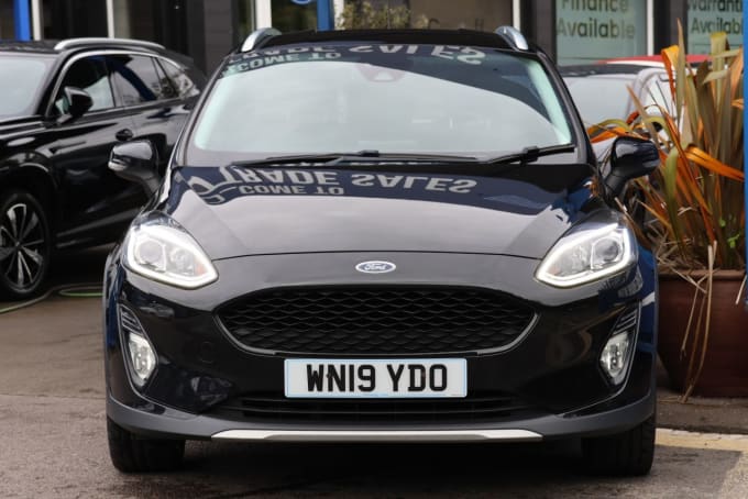 2025 Ford Fiesta