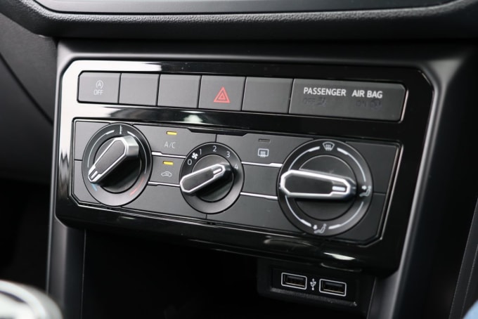 2025 Volkswagen T-cross