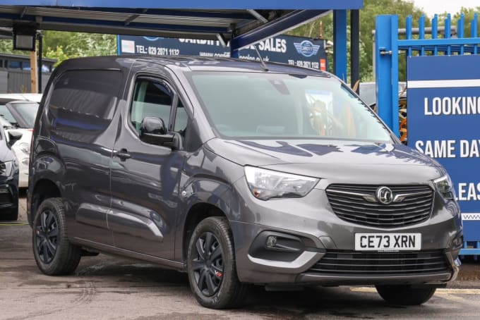 2025 Vauxhall Combo