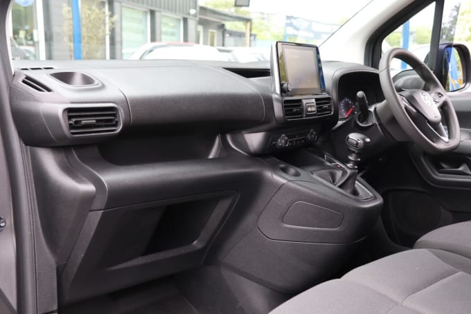 2025 Vauxhall Combo