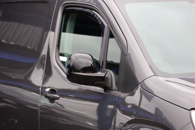 2025 Vauxhall Combo
