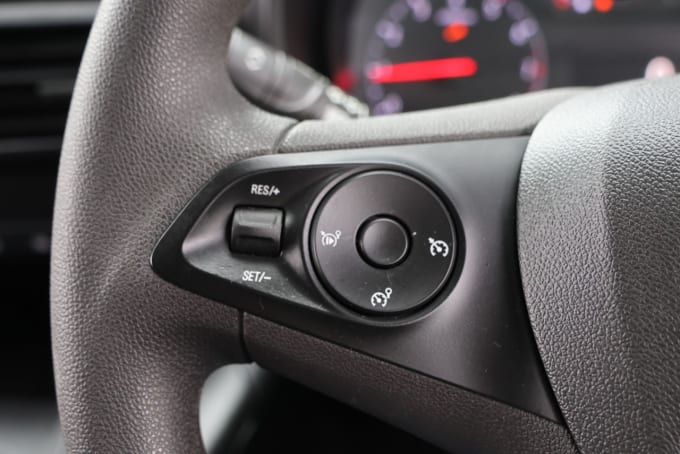 2025 Vauxhall Combo