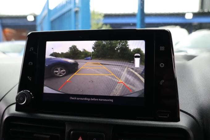 2025 Vauxhall Combo