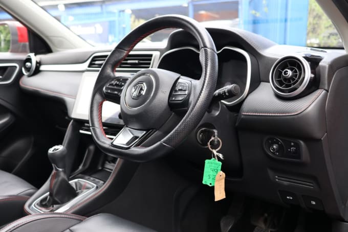 2025 Mg Mg Zs