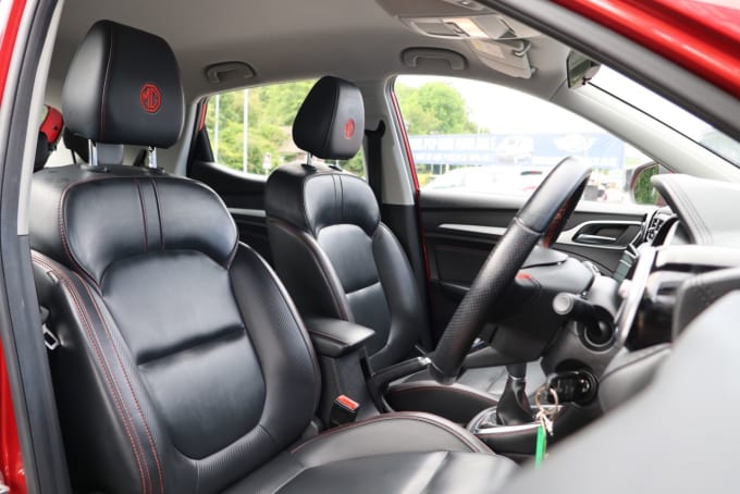 2025 Mg Mg Zs