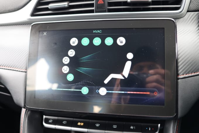 2025 Mg Mg Zs