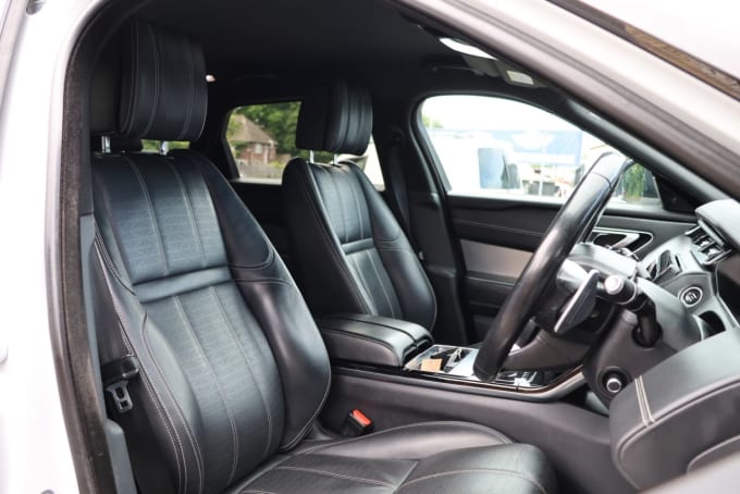 2025 Land Rover Range Rover Velar