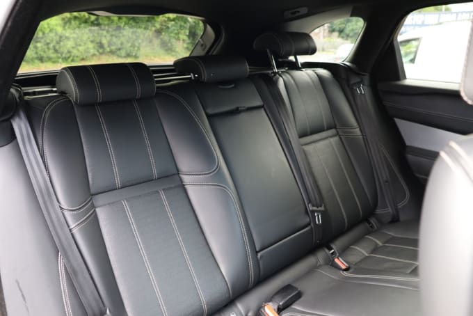 2025 Land Rover Range Rover Velar