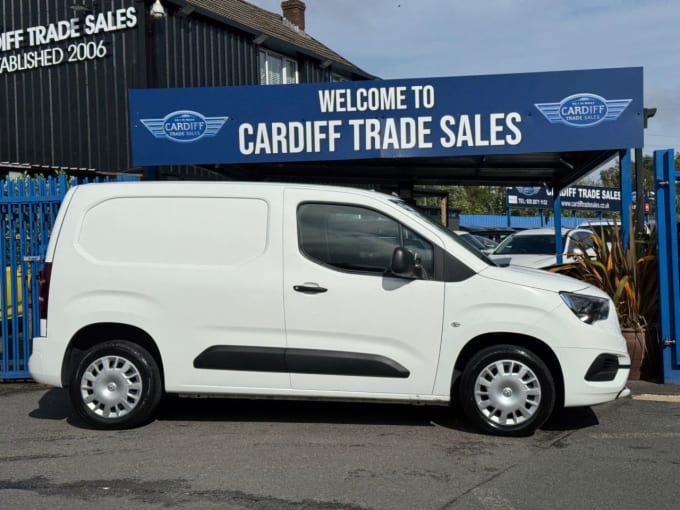 2025 Vauxhall Combo
