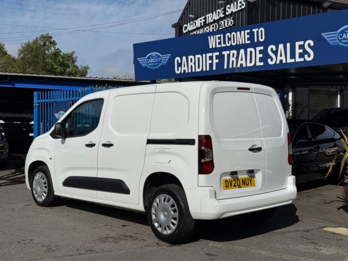 2025 Vauxhall Combo