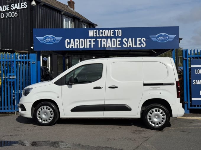 2025 Vauxhall Combo