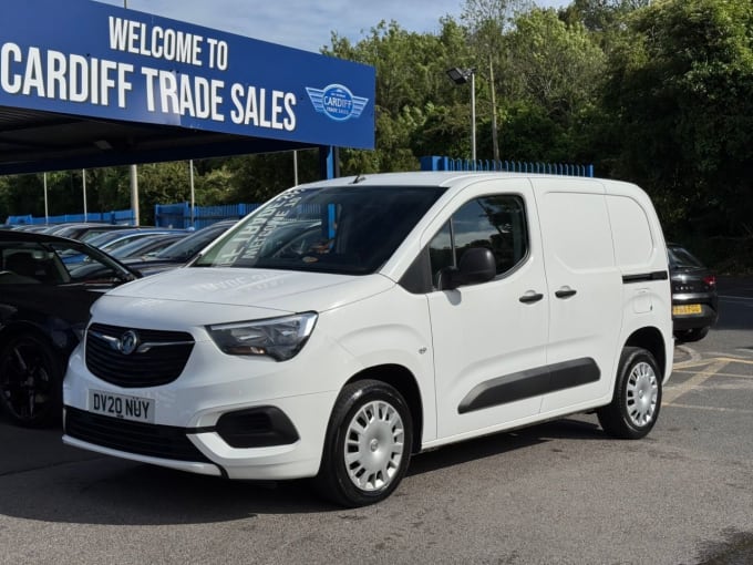 2025 Vauxhall Combo