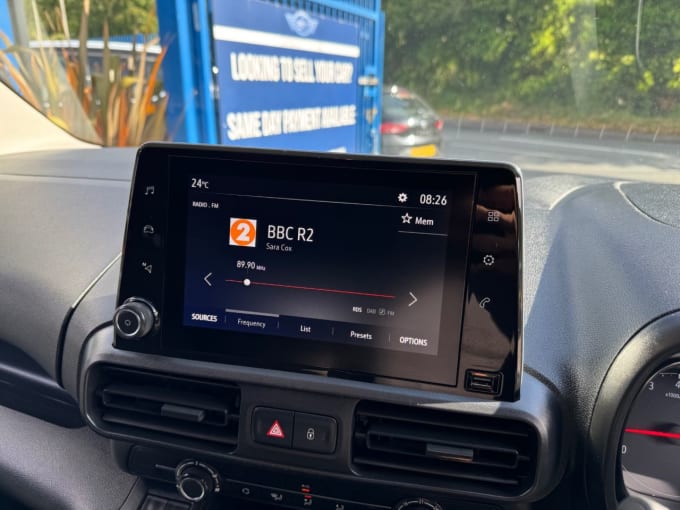 2025 Vauxhall Combo