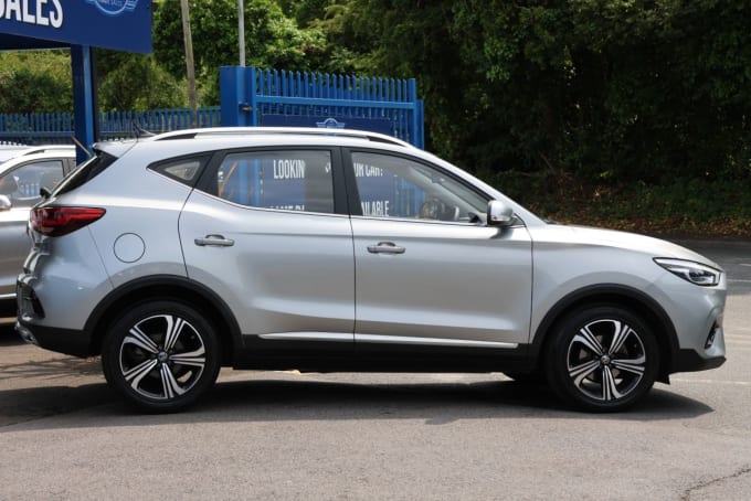 2025 Mg Mg Zs