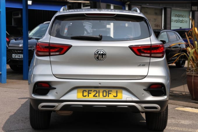2025 Mg Mg Zs