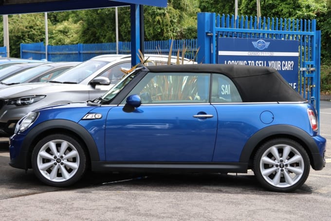 2025 Mini Convertible