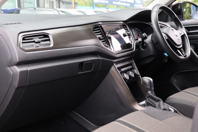 2025 Volkswagen T-roc