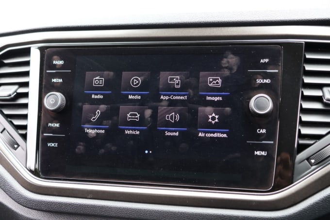 2025 Volkswagen T-roc