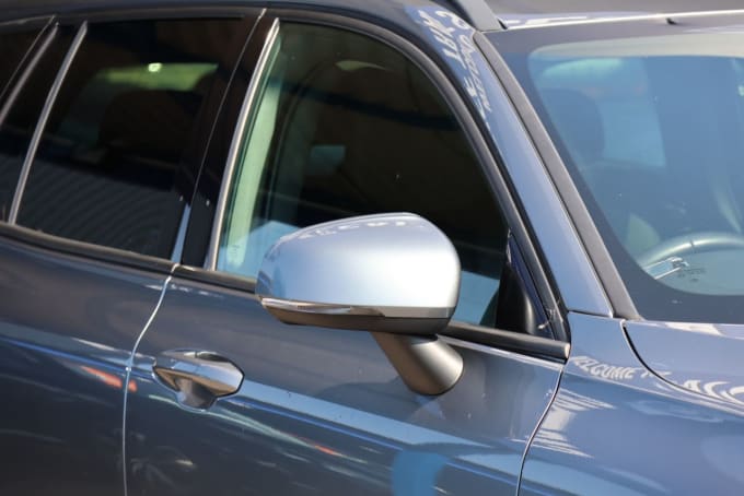 2025 Volvo V60