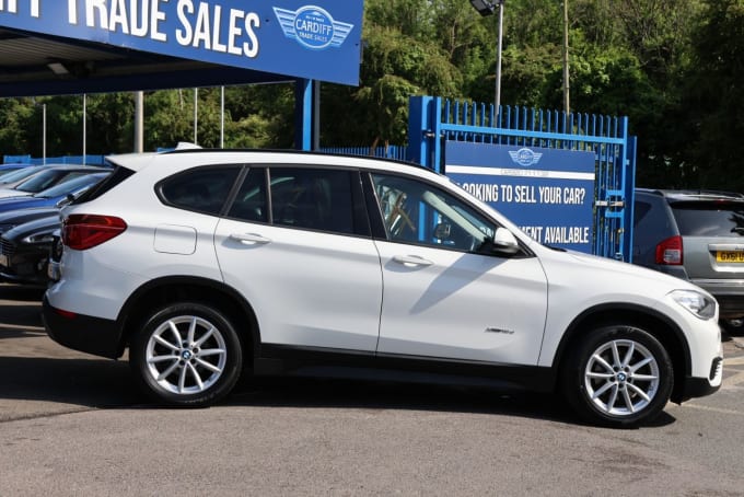 2025 BMW X1