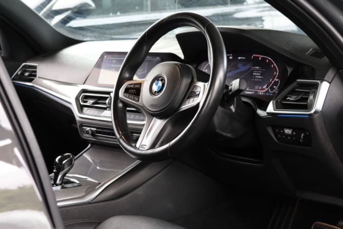 2025 BMW 3 Series