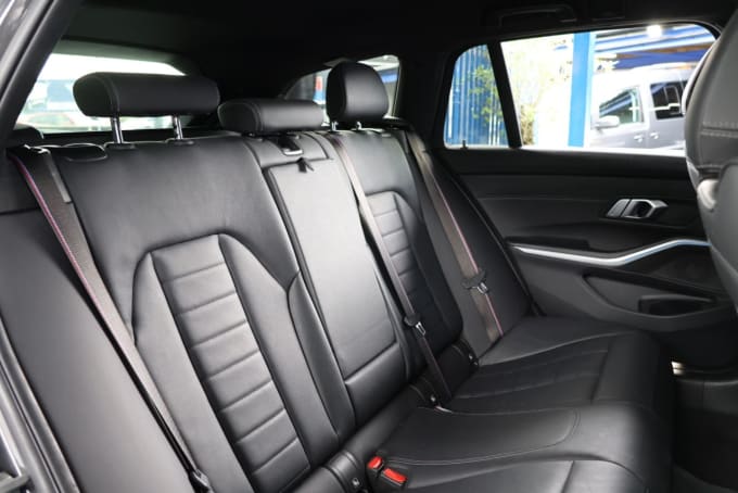 2025 BMW 3 Series