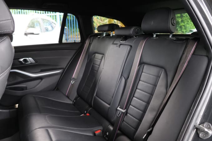 2025 BMW 3 Series