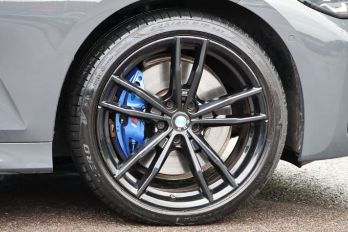 2025 BMW 3 Series
