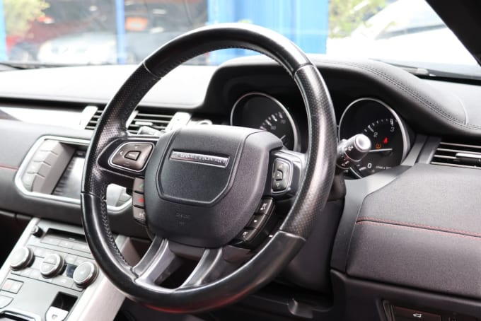 2025 Land Rover Range Rover Evoque