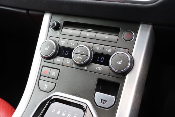 2025 Land Rover Range Rover Evoque