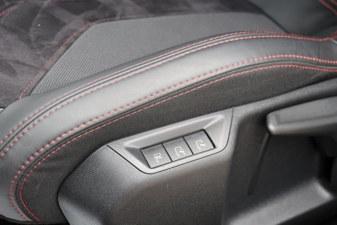 2025 Peugeot 308