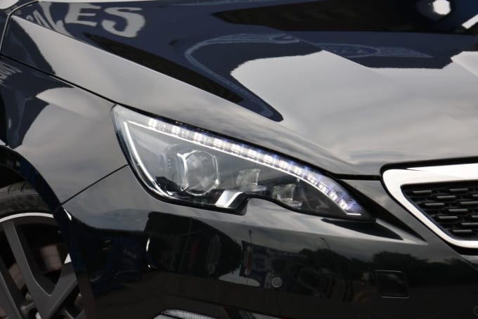 2025 Peugeot 308