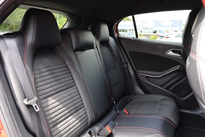 2025 Mercedes-benz Gla