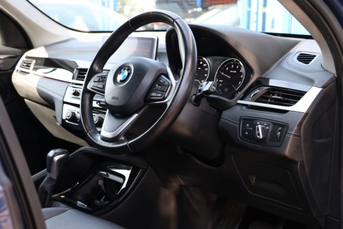 2025 BMW X1