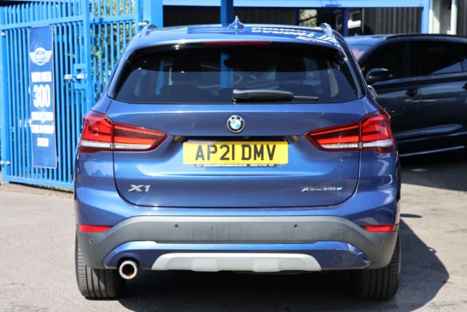 2025 BMW X1