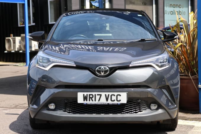 2025 Toyota C-hr
