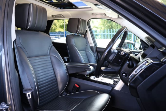 2025 Land Rover Discovery
