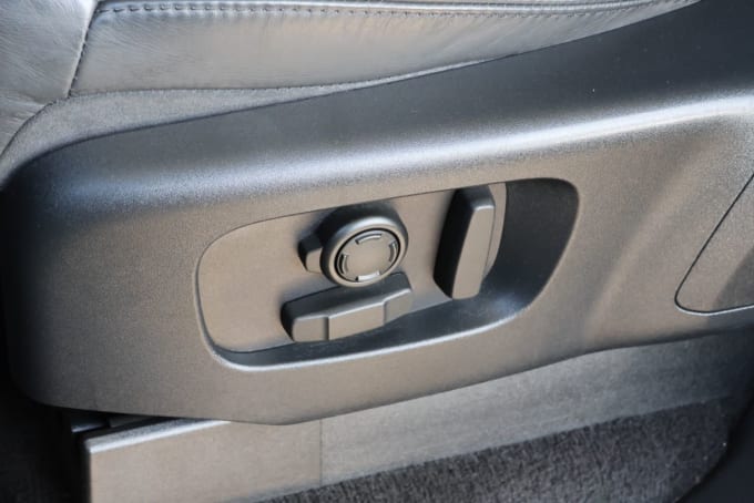 2025 Land Rover Discovery