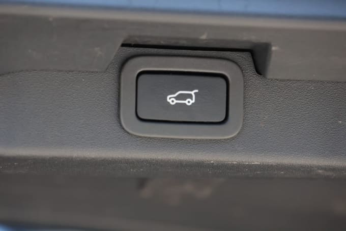 2025 Land Rover Discovery