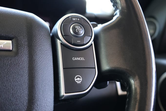 2025 Land Rover Discovery