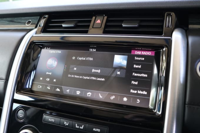 2025 Land Rover Discovery