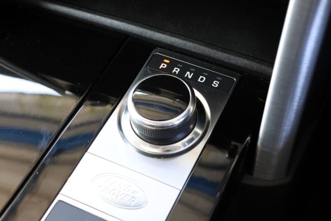 2025 Land Rover Discovery