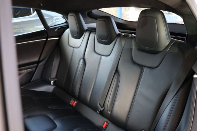 2025 Tesla Model S