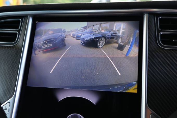2025 Tesla Model S